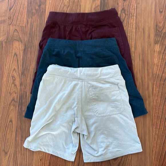 Set of 3 2T-3T Shorts - Picture 2 of 5